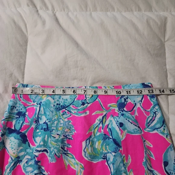 lilly pulitzer skirt Lobsters In Love Print Lined READ SIZE 4 - Picture 6 of 8
